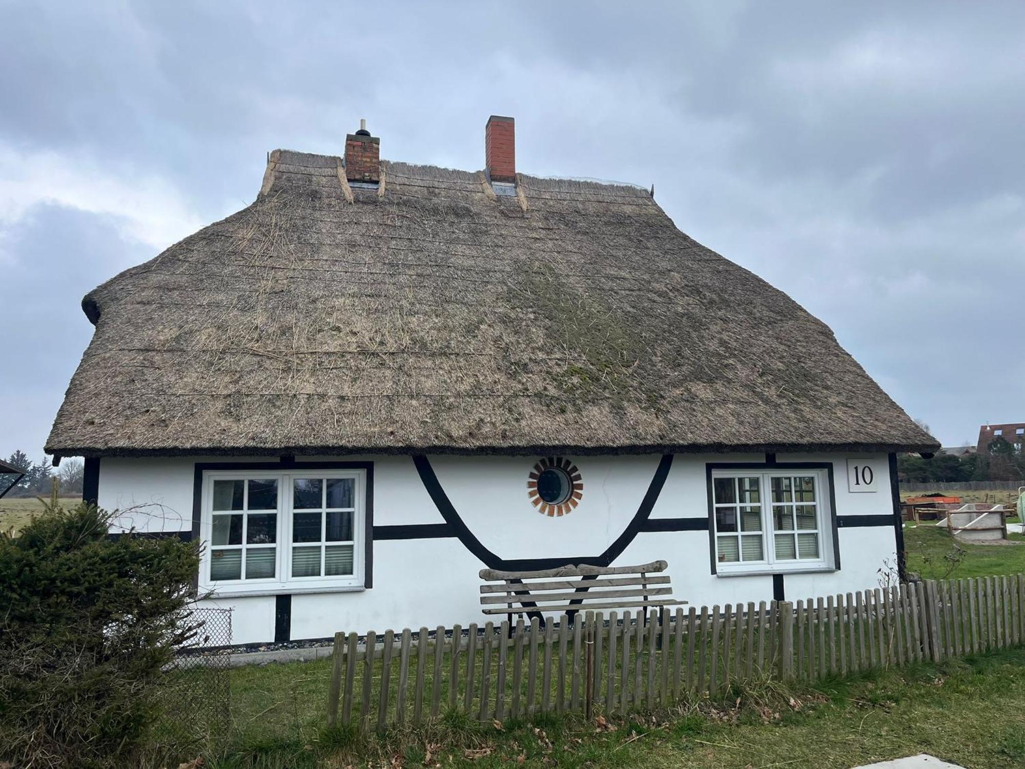 Urlaub Unterm Reetdach Auf Dem Darss Villa Fuhlendorf  Exterior foto